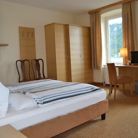 Πανσιόν Koch 3*